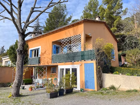 villa 4 pièce(s)128 m2 deux logements