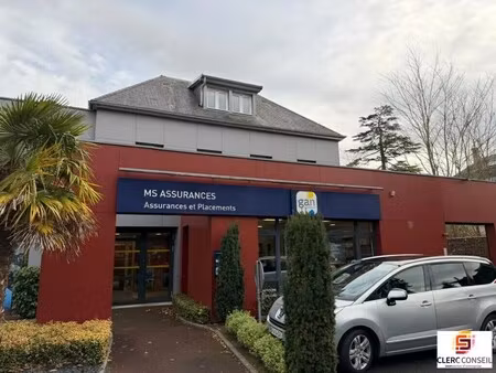 location commerce bois guillaume 76230 210m²