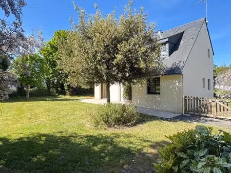 maison t5 centre bourg ambon 114m²