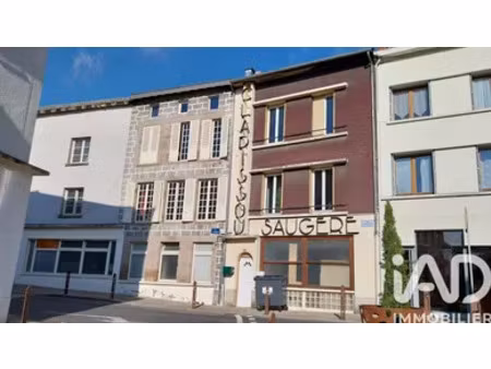 maison de ville à bort-les-orgues (19110)