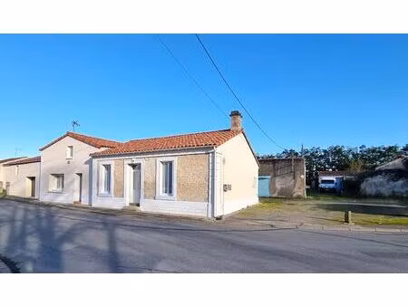 maison les magnils reigniers 3 pièce(s) 96 m2
