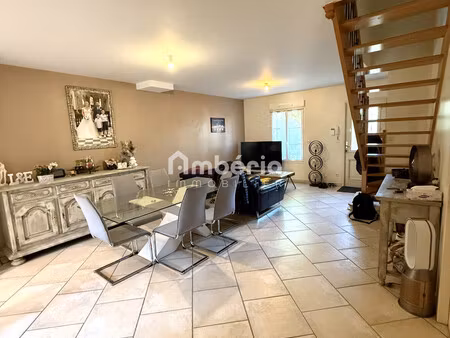 maison 4 chambres dans le centre de chateauneuf sur loire