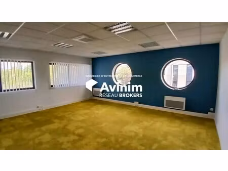 location bureaux 100 m²