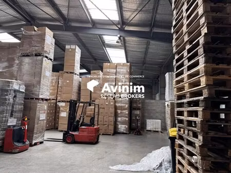 location entrepôt carpentras 84200 750m² à 1550m²