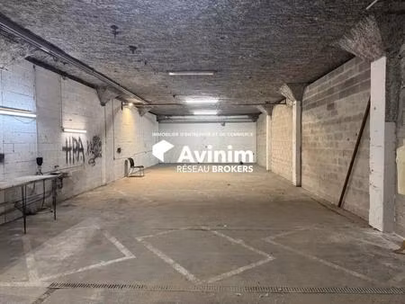 location entrepôt nanterre 92000 150m²