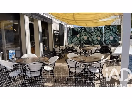 vente local commercial 132 m²
