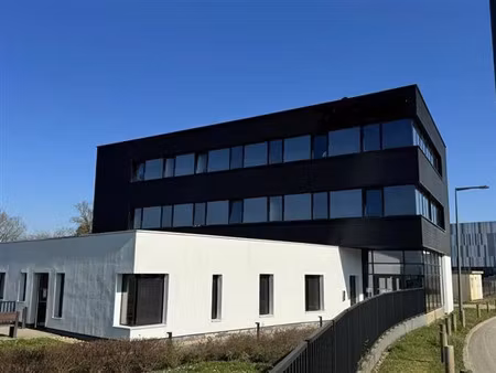 location bureau ars laquenexy 833 m²