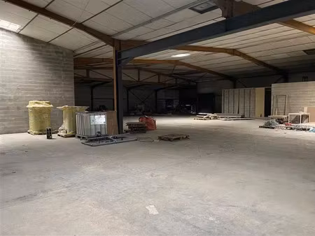 location local d'activités mauguio 1 260 m²