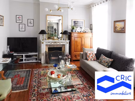 a vendre : le havre  remarquable maison bourgeoise grands volume