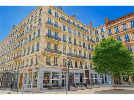 location bureau lyon 2ème (69002) 169 m²