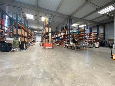 location local d'activités sartrouville 3 087 m²