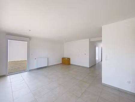 villa t5 neuve 114.52m² avec parking