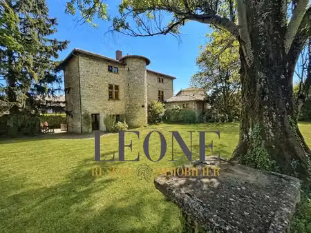 maison de luxe de 350 m2 en vente morancé  auvergne-rhône-alpes
