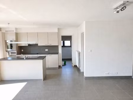 appartement te huur in ninove met 2 slaapkamers
