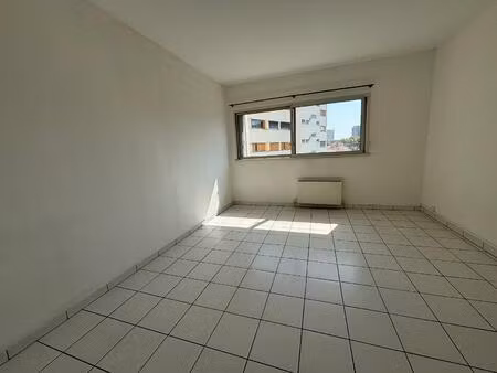 location appartement 1 pièce 28m² toulouse 31300