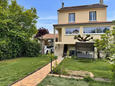 maison 8 pièces 145 m² à vendre / acheter boulazac isle manoire 24750 ? | era immobilier