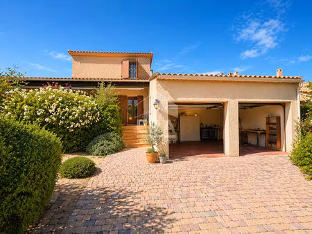 maison 4 pièces 109 m² à vendre / acheter les pennes-mirabeau 13170 ? | era immobilier