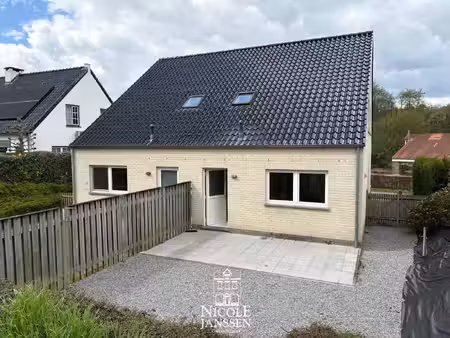 huis te huur in maaseik met 3 slaapkamers
