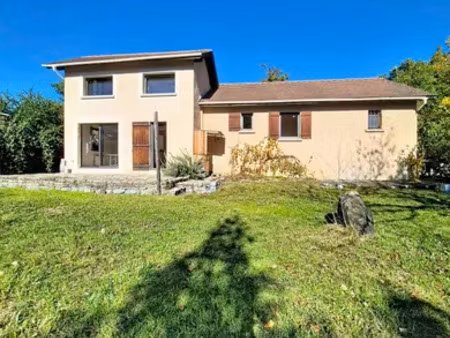 maison à montgardin (05230)