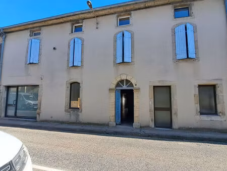 a vendre immeuble 2 appartements + 2 locaux commerciaux