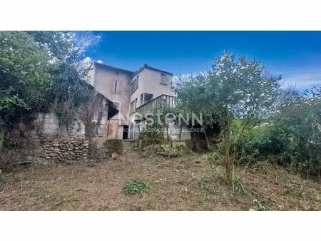 a vendre pamiers maison a renover entierement avec grand terrain