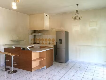 appartement vidauban centre  1er étage  3 pièce(s) 60 m2
