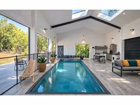 propriété contemporaine d'exception avec 3 gîtes