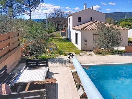 villa t5 récente de 120 m2 avec garage et piscine sur terrain 841m² - gareoult