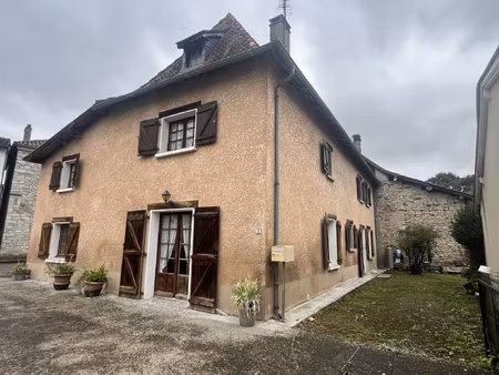 achat maison 9 pièces 195m² sauveterre de bearn 64390