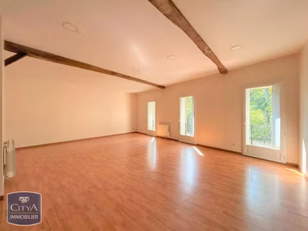 appartement à louer 3 pièces 94.84 m² - guîtres (33) - 670€