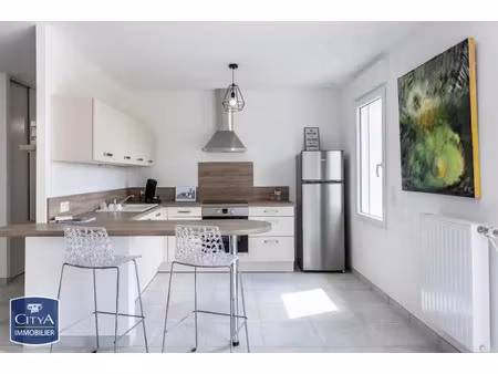 appartement à louer 2 pièces 49.2 m² - trouy (18) - 675€