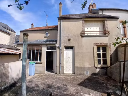 vente maison de village 7 pièces 150 m2 à toury