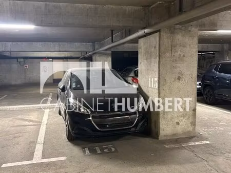 location parking st etienne 42000