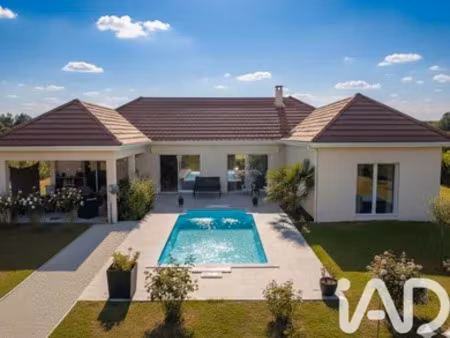 maison d’architecte à estivareilles (03190)