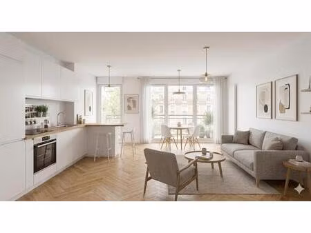 superbe 3 pieces avec balcon à 3 min de la place morny