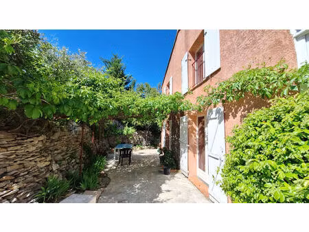 ventabren rare maison position dominante 190m2 au calme  vue imprenable  piscine