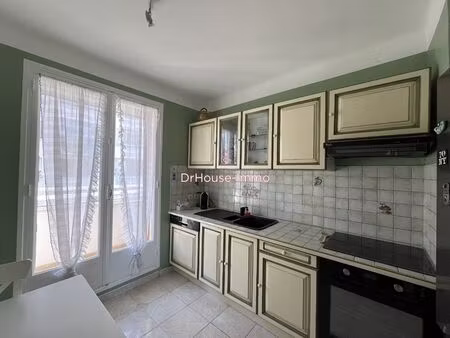 a vendre  appartement 3 pièces  balcon  loggia  marseille 5e eugene pierre