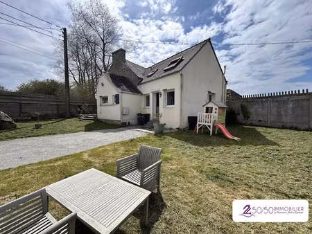 vente maison 5 pièces 110 m² à cléder (29233)  173 000 €