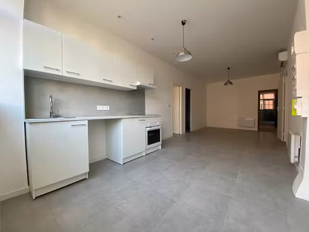 location appartement 3 pièces  64.37m²  bram