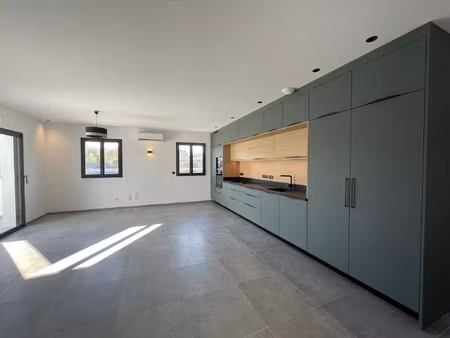 location appartement 4 pièces 88 m² à uhart-cize (64220)