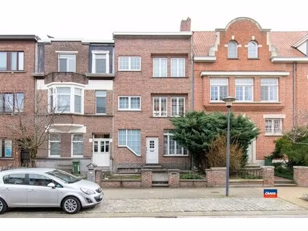 prachtige woning met grote tuin & studio (1v)