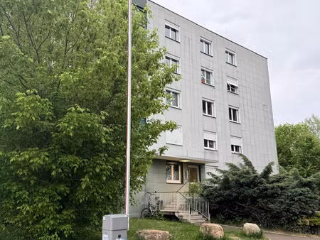 a louer à ferney-voltaire - studio meublé refait à neuf