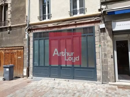 location commerce clermont ferrand 63000 90m²