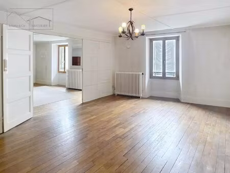 appartement a rénové au coeur de chamonix