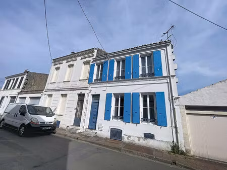 maison rochefort 115 m2