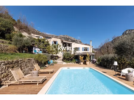 achat maison 11 pièces 181m² le bar sur loup 06620