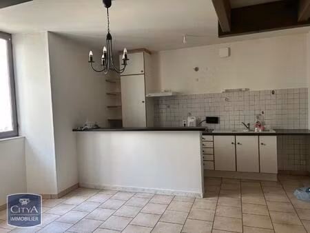 location appartement 3 pièces 73m² lisle 24350