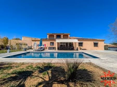 élégante villa familiale à magalas : confort  espace et sérénité énergétique