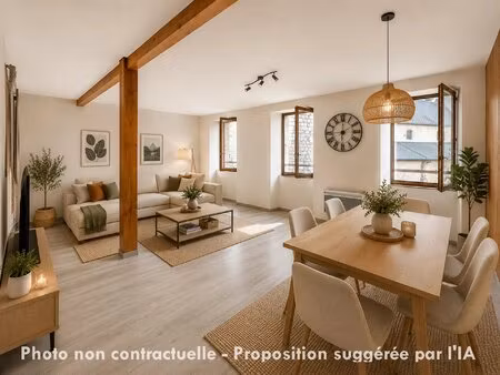 spacieux t2 avec beaux volumes dans une petite copropriété