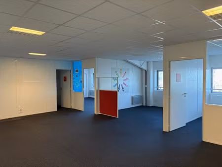 location local professionnel 150m² bayonne 64100